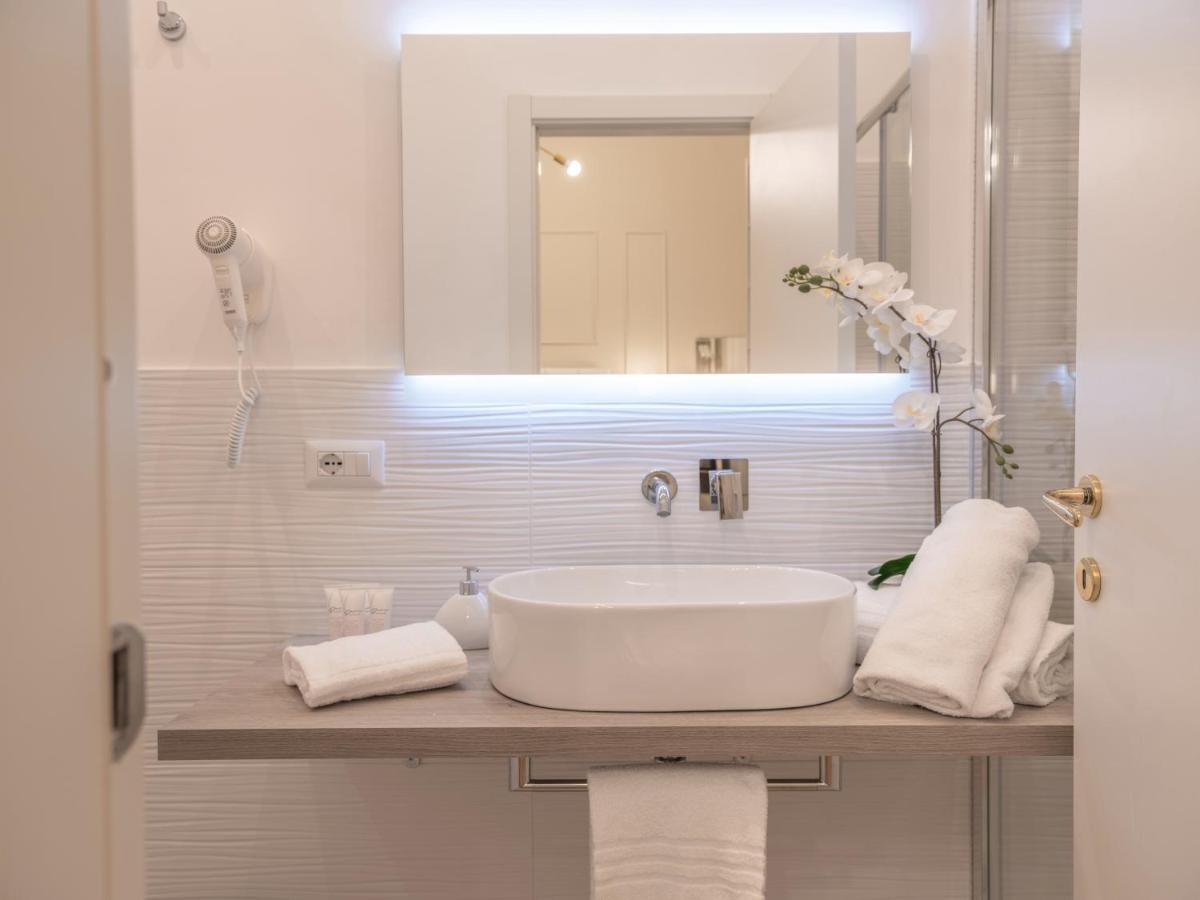 Vatican Palace Suites By Premium Suites Collection Рим Екстер'єр фото